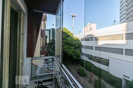 Apartamento à venda com 80m², 2 quartos e sem vaga Apartamento à venda com 80m², 2 quartos e sem vagaVaranda do Quarto