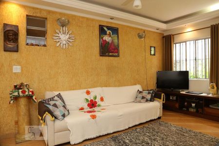 Casa à venda com 310m², 4 quartos e 3 vagasSala 2