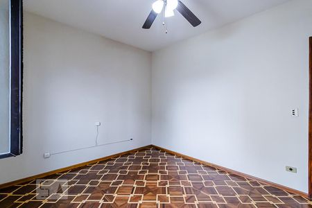 Casa à venda com 163m², 2 quartos e 2 vagas Casa à venda com 163m², 2 quartos e 2 vagasQuarto 2