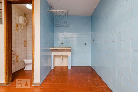 Casa à venda com 163m², 2 quartos e 2 vagas Casa à venda com 163m², 2 quartos e 2 vagasÁrea de Serviço