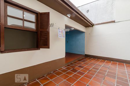 Casa à venda com 163m², 2 quartos e 2 vagas Casa à venda com 163m², 2 quartos e 2 vagasQuintal