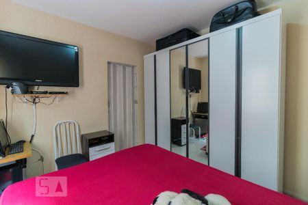 Casa à venda com 120m², 2 quartos e 2 vagasSuíte