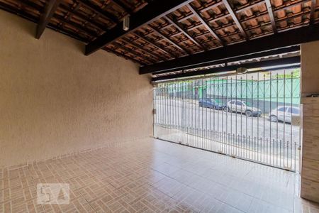 Casa à venda com 120m², 2 quartos e 2 vagasGaragem