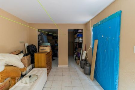 Casa à venda com 120m², 2 quartos e 2 vagasSalão
