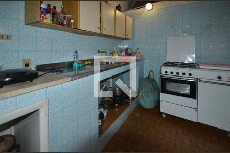 Apartamento à venda com 320m², 5 quartos e sem vaga Apartamento à venda com 320m², 5 quartos e sem vagaCozinha