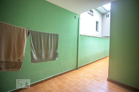 Casa à venda com 120m², 2 quartos e 2 vagasÁrea de serviço