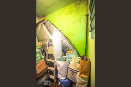 Casa à venda com 120m², 2 quartos e 2 vagasQuarto de serviço