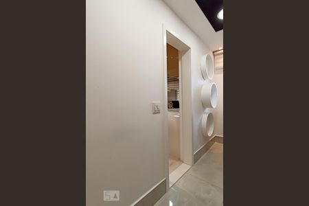 Apartamento à venda com 168m², 3 quartos e 3 vagas Apartamento à venda com 168m², 3 quartos e 3 vagasÁrea de serviço