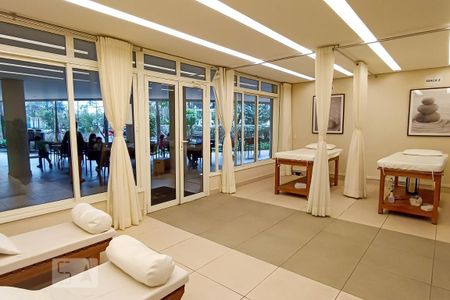 Apartamento à venda com 168m², 3 quartos e 3 vagas Apartamento à venda com 168m², 3 quartos e 3 vagasSpa e sauna