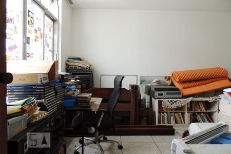 Casa à venda com 645m², 4 quartos e 5 vagasQuarto 1 - Suíte 