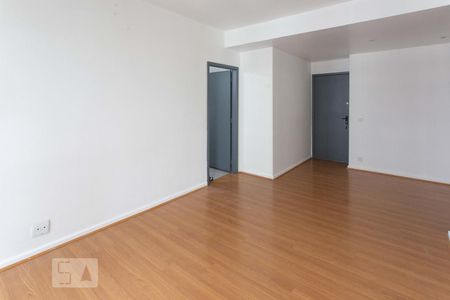 Sala de apartamento à venda com 2 quartos, 70m² em Barra da Tijuca, Rio de Janeiro