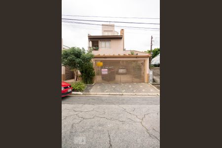 Casa à venda com 351m², 4 quartos e 4 vagasFachada