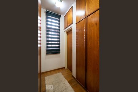 Casa à venda com 351m², 4 quartos e 4 vagasCloset da Suíte