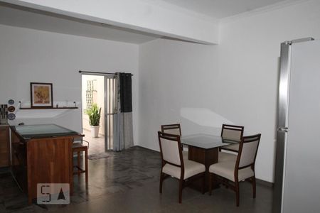 Casa à venda com 233m², 4 quartos e 1 vagaCopa