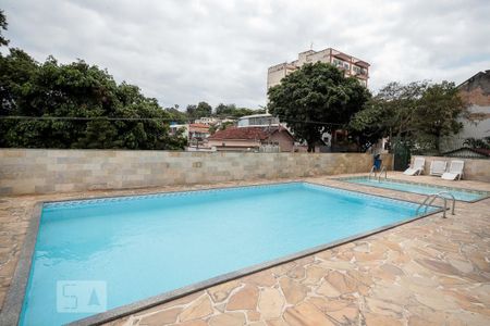 Apartamento à venda com 62m², 2 quartos e sem vagaPiscina