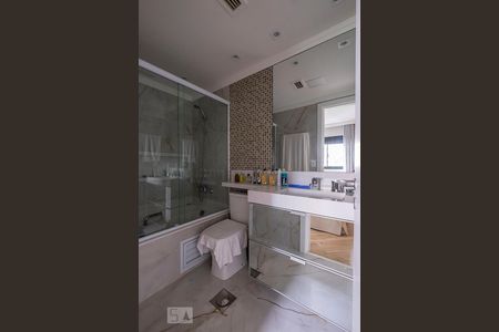 Apartamento para alugar com 60m², 1 quarto e 2 vagas Apartamento para alugar com 60m², 1 quarto e 2 vagasSuíte - Banheiro