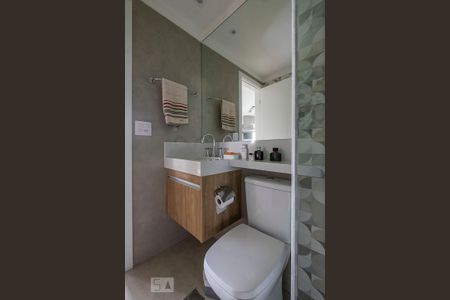 Apartamento para alugar com 60m², 1 quarto e 2 vagas Apartamento para alugar com 60m², 1 quarto e 2 vagasBanheiro Social