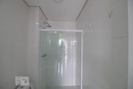 Banheiro de kitnet/studio para alugar com 1 quarto, 43m² em Cidade Monções, São Paulo