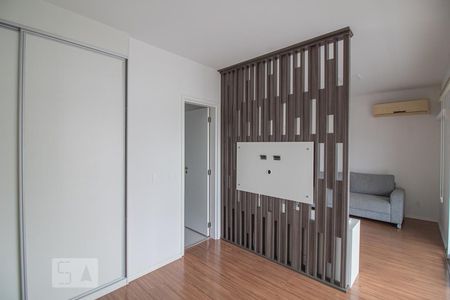 Studio de kitnet/studio para alugar com 1 quarto, 43m² em Cidade Monções, São Paulo