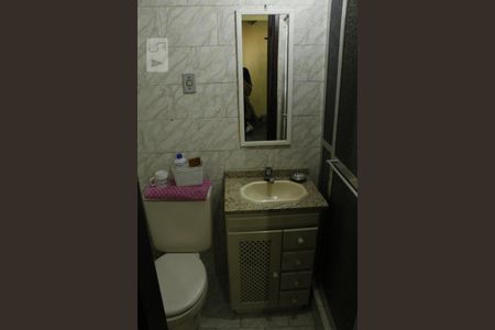 Casa à venda com 90m², 3 quartos e sem vagaBanheiro - Torneira