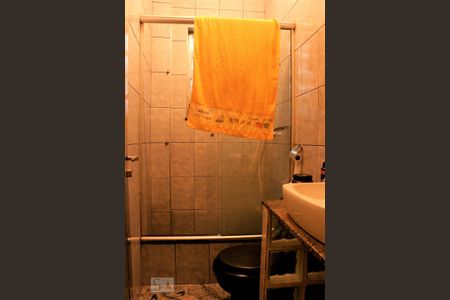 Casa à venda com 90m², 3 quartos e sem vagaBanheiro