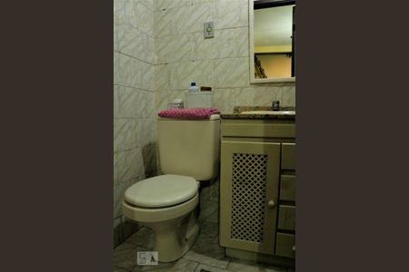 Casa à venda com 90m², 3 quartos e sem vagaBanheiro