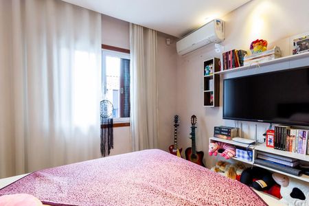 Casa à venda com 260m², 2 quartos e 3 vagas Casa à venda com 260m², 2 quartos e 3 vagasSuite 1