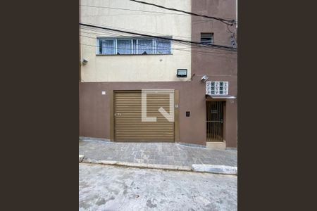 Studio para alugar com 30m², 1 quarto e sem vaga Studio para alugar com 30m², 1 quarto e sem vagaFachada
