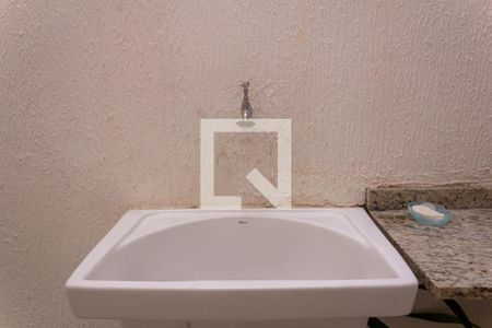 Studio para alugar com 30m², 1 quarto e sem vaga Studio para alugar com 30m², 1 quarto e sem vagaÁrea de Serviço