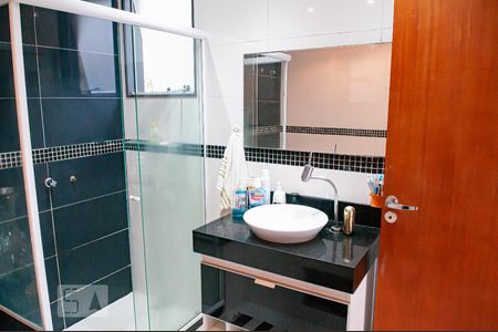 Casa à venda com 190m², 3 quartos e 5 vagasBanheiro da Suíte