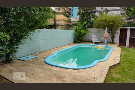 Casa à venda com 190m², 3 quartos e 5 vagasPiscina