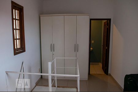 Casa à venda com 190m², 3 quartos e 5 vagasSuíte 2