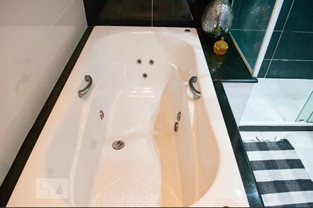 Casa à venda com 190m², 3 quartos e 5 vagasBanheiro da Suíte