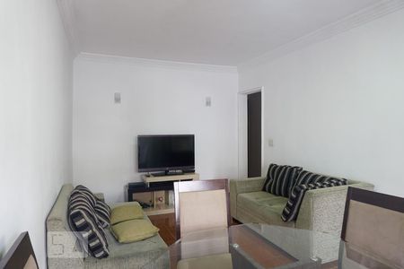 Sala de casa para alugar com 3 quartos, 176m² em Vila Mesquita, São Paulo