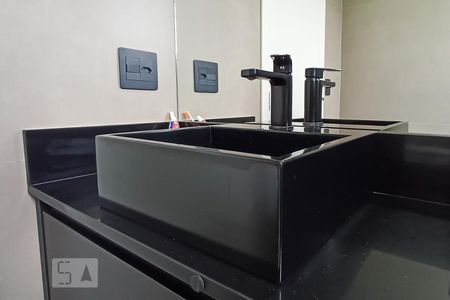 Apartamento à venda com 51m², 1 quarto e 1 vaga Apartamento à venda com 51m², 1 quarto e 1 vagaBanheiro social