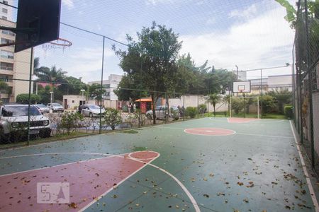 Apartamento à venda com 42m², 2 quartos e 1 vagaQuadra