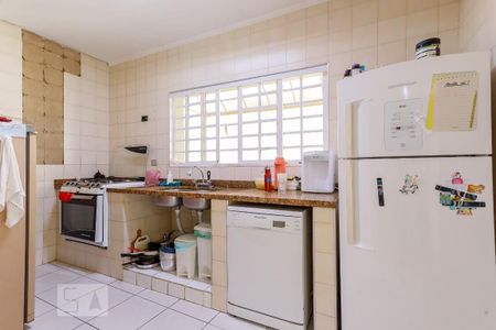 Casa à venda com 370m², 3 quartos e 3 vagas Casa à venda com 370m², 3 quartos e 3 vagasCozinha