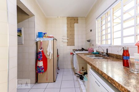 Casa à venda com 370m², 3 quartos e 3 vagas Casa à venda com 370m², 3 quartos e 3 vagasCozinha