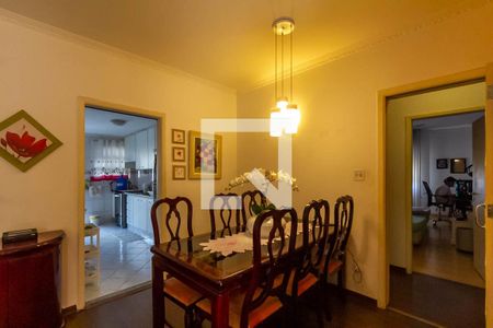 Apartamento à venda com 126m², 3 quartos e 1 vagaSala de jantar