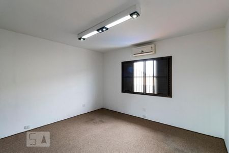 Casa à venda com 350m², 5 quartos e 4 vagas2o. Andar - Quarto 3