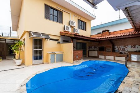 Casa à venda com 350m², 5 quartos e 4 vagasFundos - Piscina e Churrasqueira