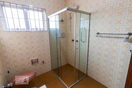 Casa à venda com 350m², 5 quartos e 4 vagas2o. Andar - Banheiro da Suíte 1