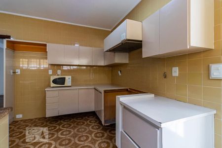 Casa à venda com 350m², 5 quartos e 4 vagas1o. Andar - Cozinha