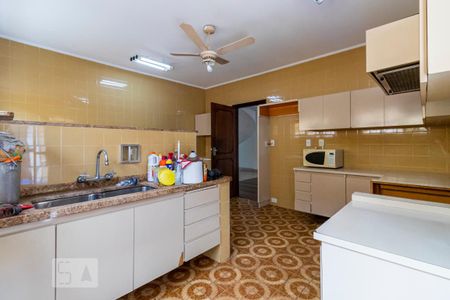 Casa à venda com 350m², 5 quartos e 4 vagas1o. Andar - Cozinha