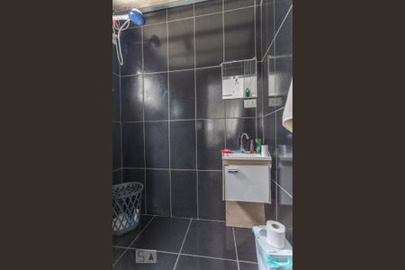 Casa à venda com 120m², 2 quartos e sem vagaBanheiro Social Casa 2