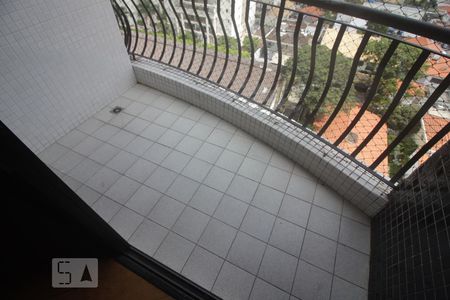 Varanda de apartamento para alugar com 3 quartos, 77m² em Vila Sônia, São Paulo