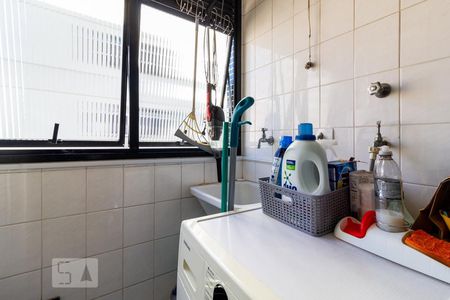 Apartamento à venda com 50m², 1 quarto e 1 vaga Apartamento à venda com 50m², 1 quarto e 1 vagaÁrea de Serviço