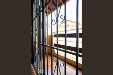 Casa à venda com 400m², 4 quartos e 8 vagas Casa à venda com 400m², 4 quartos e 8 vagasVaranda da suíute