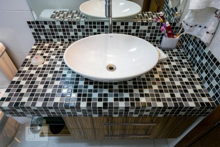 Casa à venda com 400m², 4 quartos e 8 vagas Casa à venda com 400m², 4 quartos e 8 vagasBanheiro social