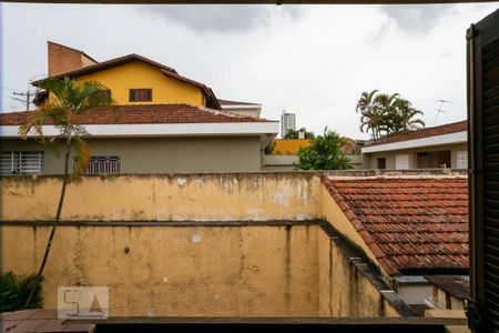 Casa à venda com 400m², 4 quartos e 8 vagas Casa à venda com 400m², 4 quartos e 8 vagasVista da varanda da suíute